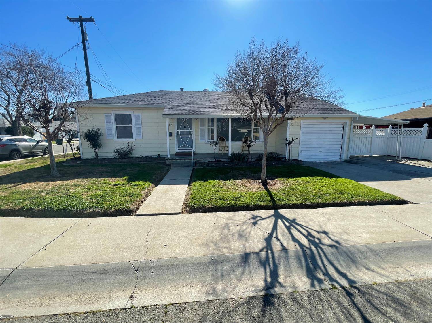 Marysville, CA 95901,214 E 24th ST