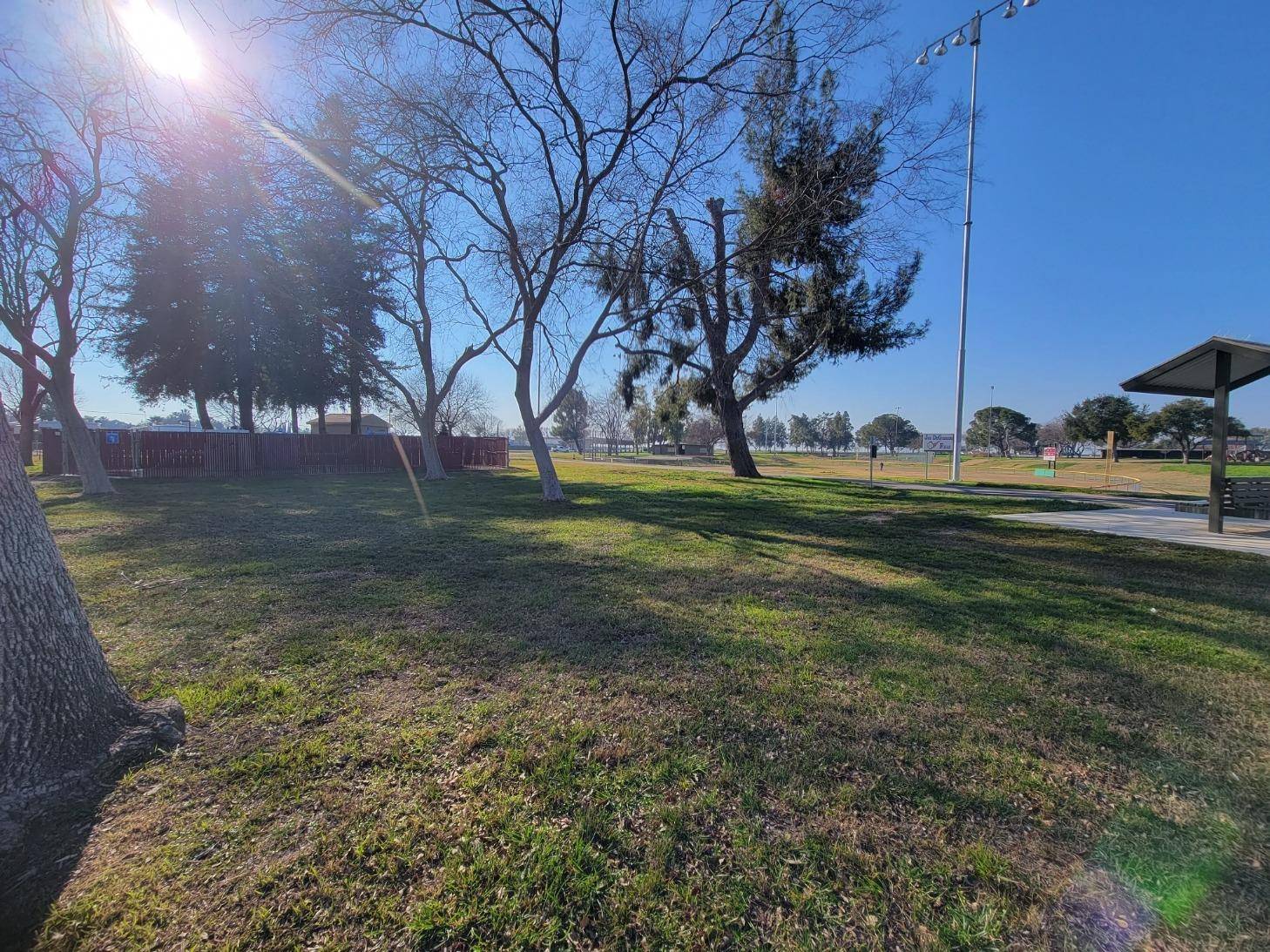 Gustine, CA 95322,978 Linden AVE