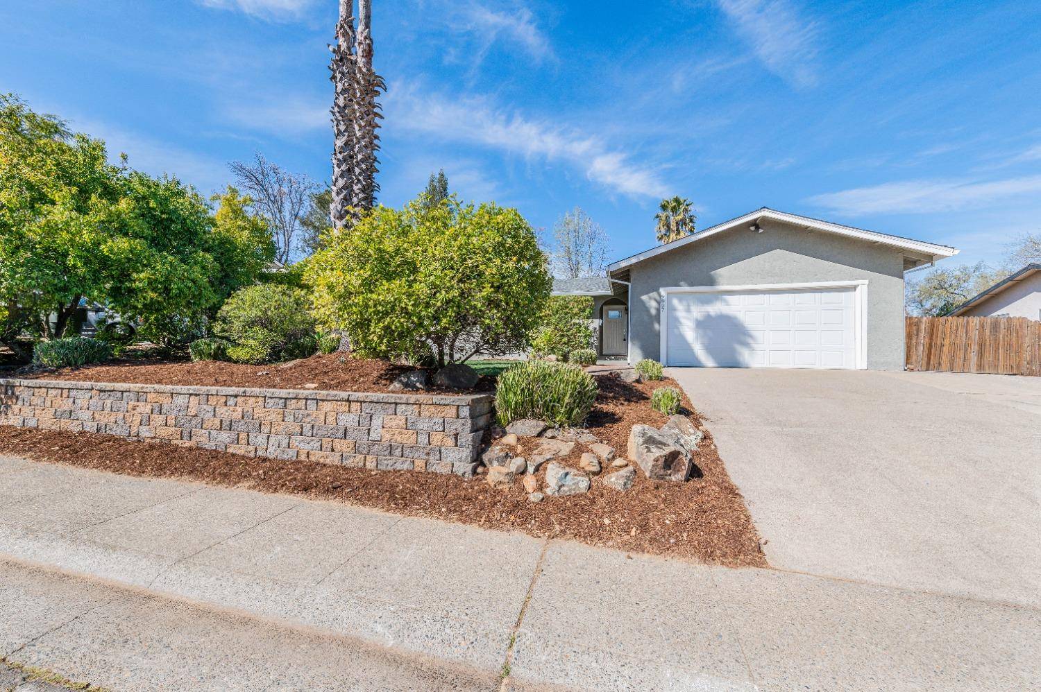 Orangevale, CA 95662,9827 Beachwood DR