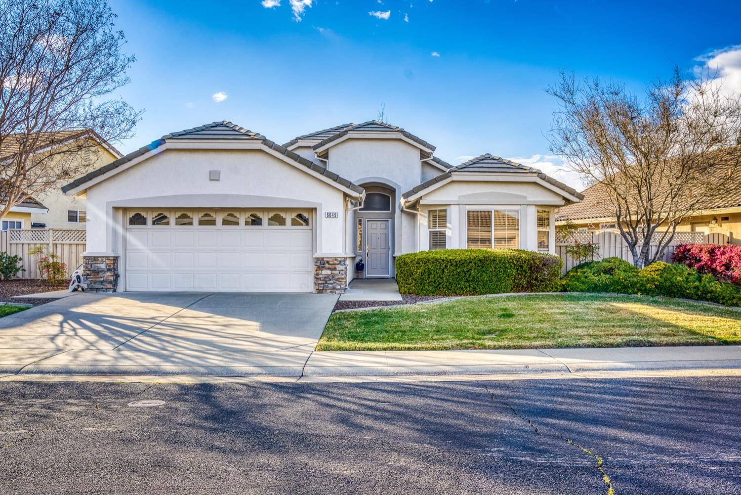 Roseville, CA 95747,6049 Buckskin LN