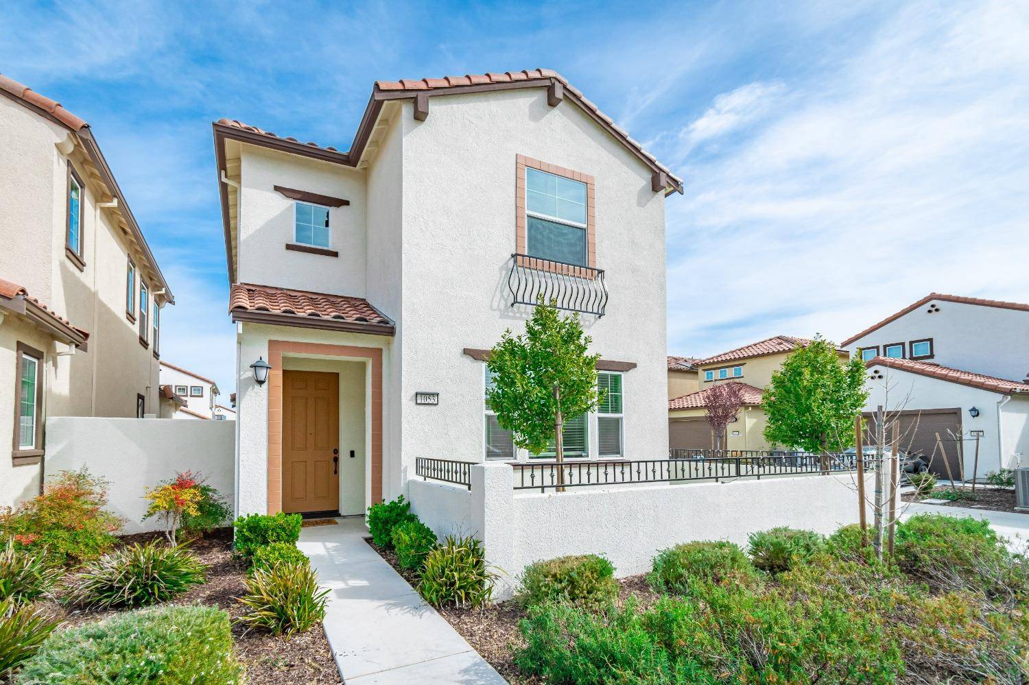 Roseville, CA 95747,1053 Essington LN