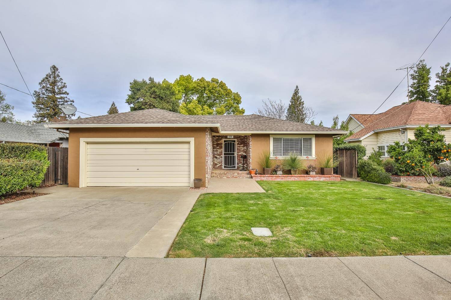 Winters, CA 95694,111 Abbey ST