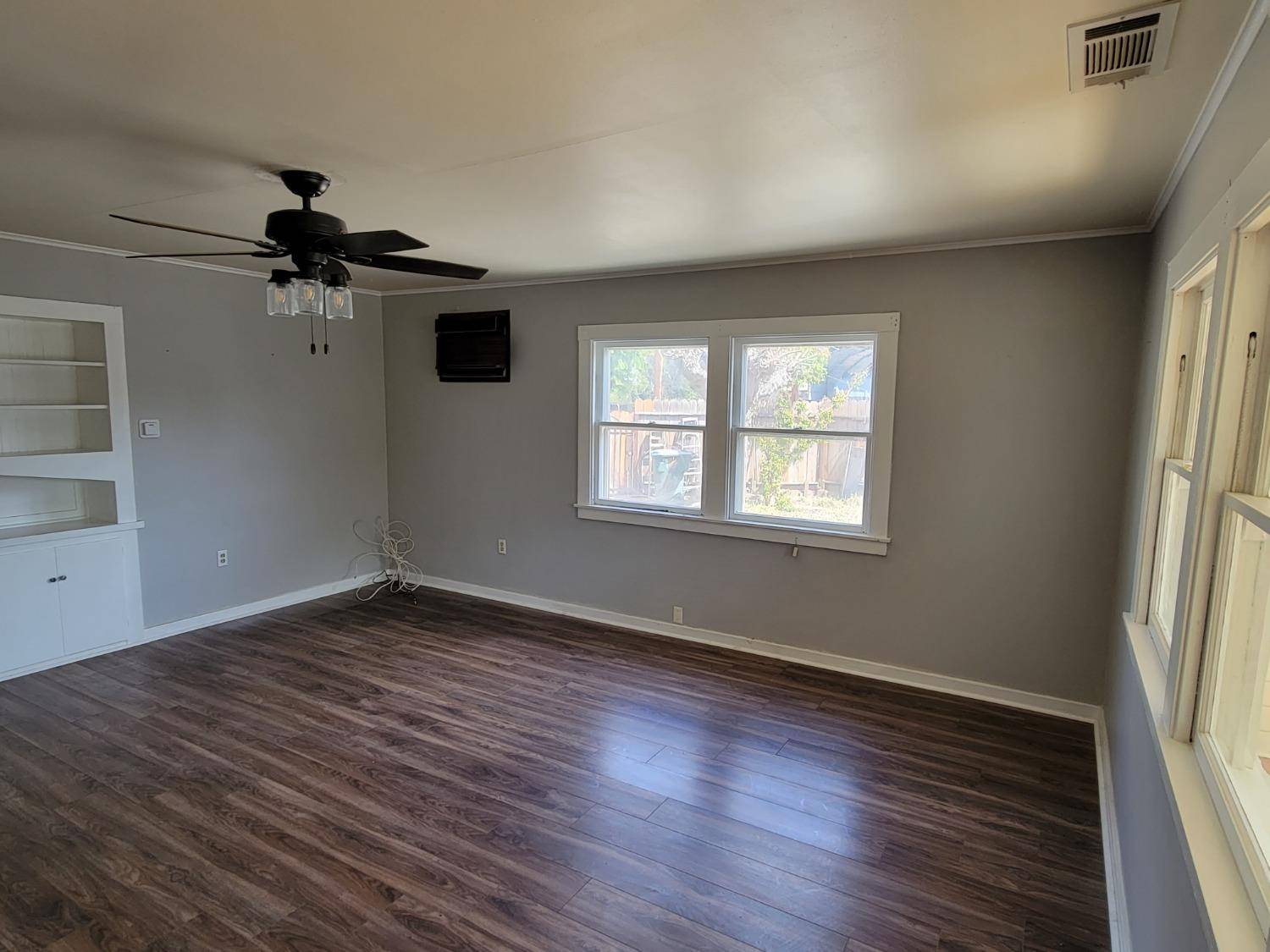 Newman, CA 95360,1437 Mariposa ST