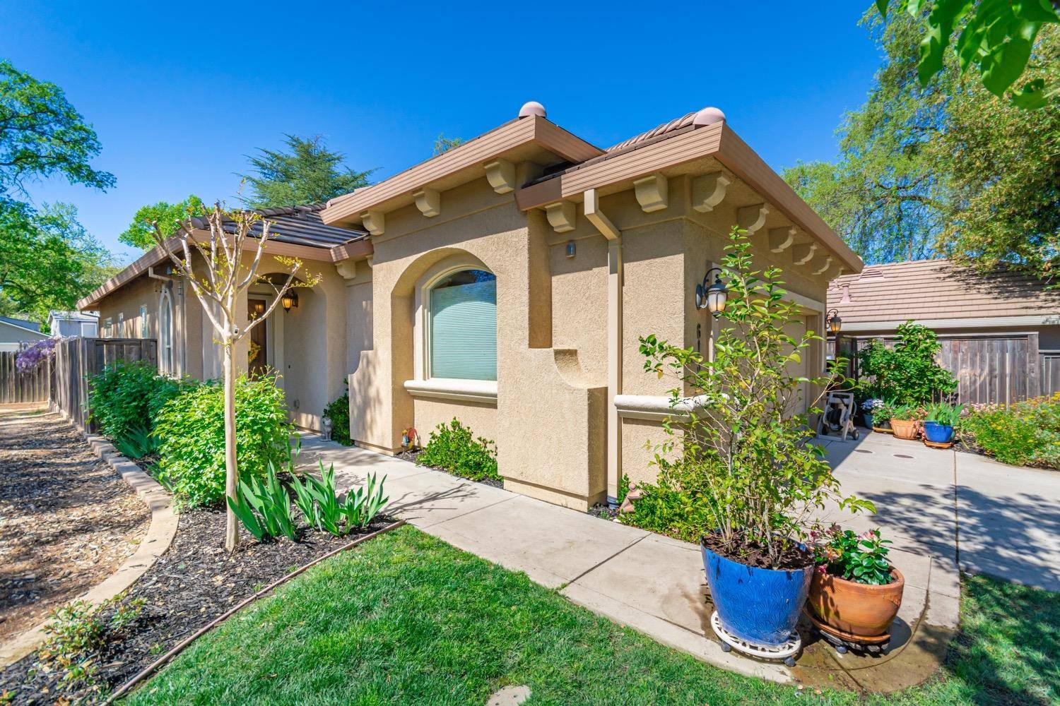 Orangevale, CA 95662,6135 Via Presidio