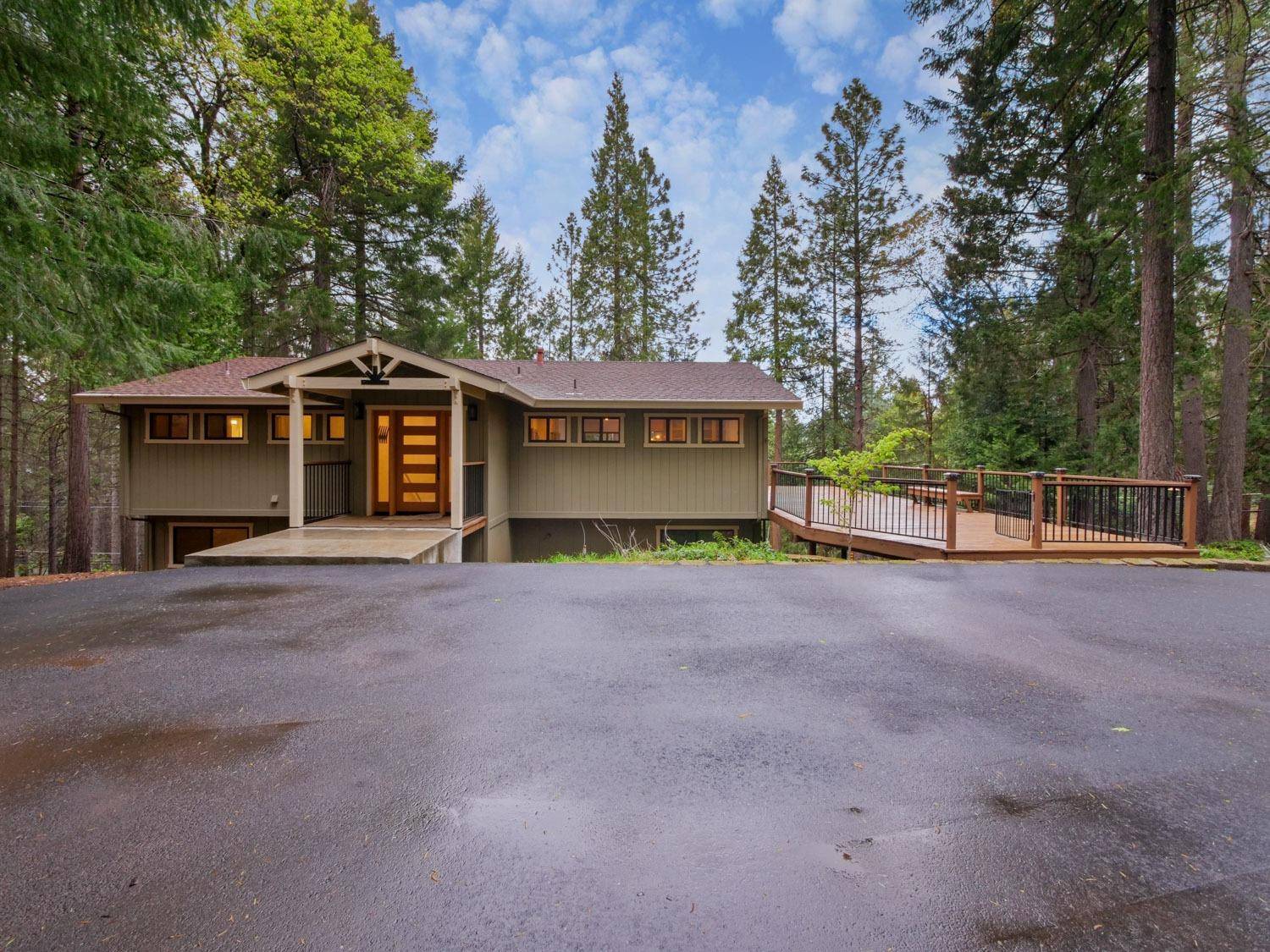 Nevada City, CA 95959,12037 Red Dog RD