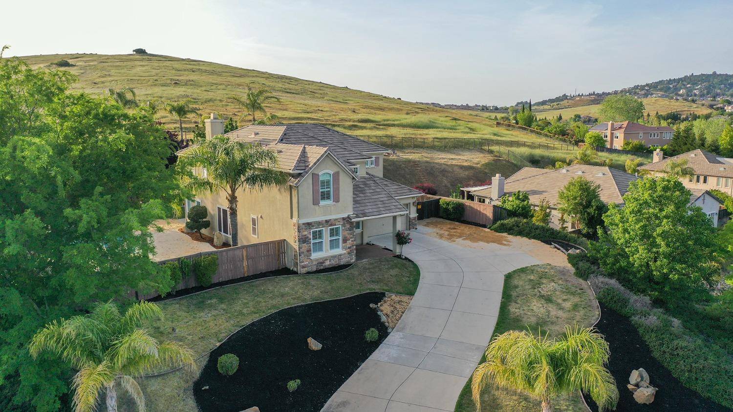 El Dorado Hills, CA 95762,628 Stonebriar CT