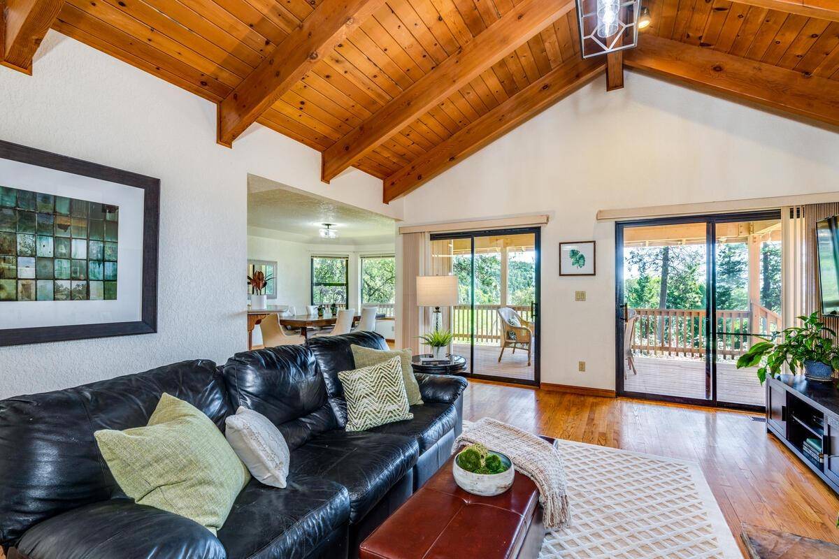 Georgetown, CA 95634,3873 Shoemaker RD