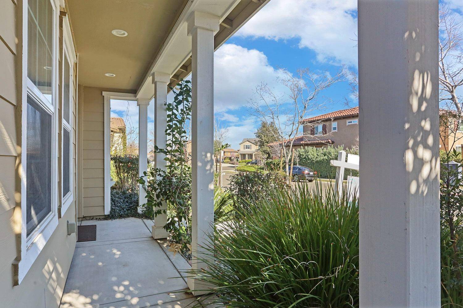 Mountain House, CA 95391,641 N Santa Inez dr