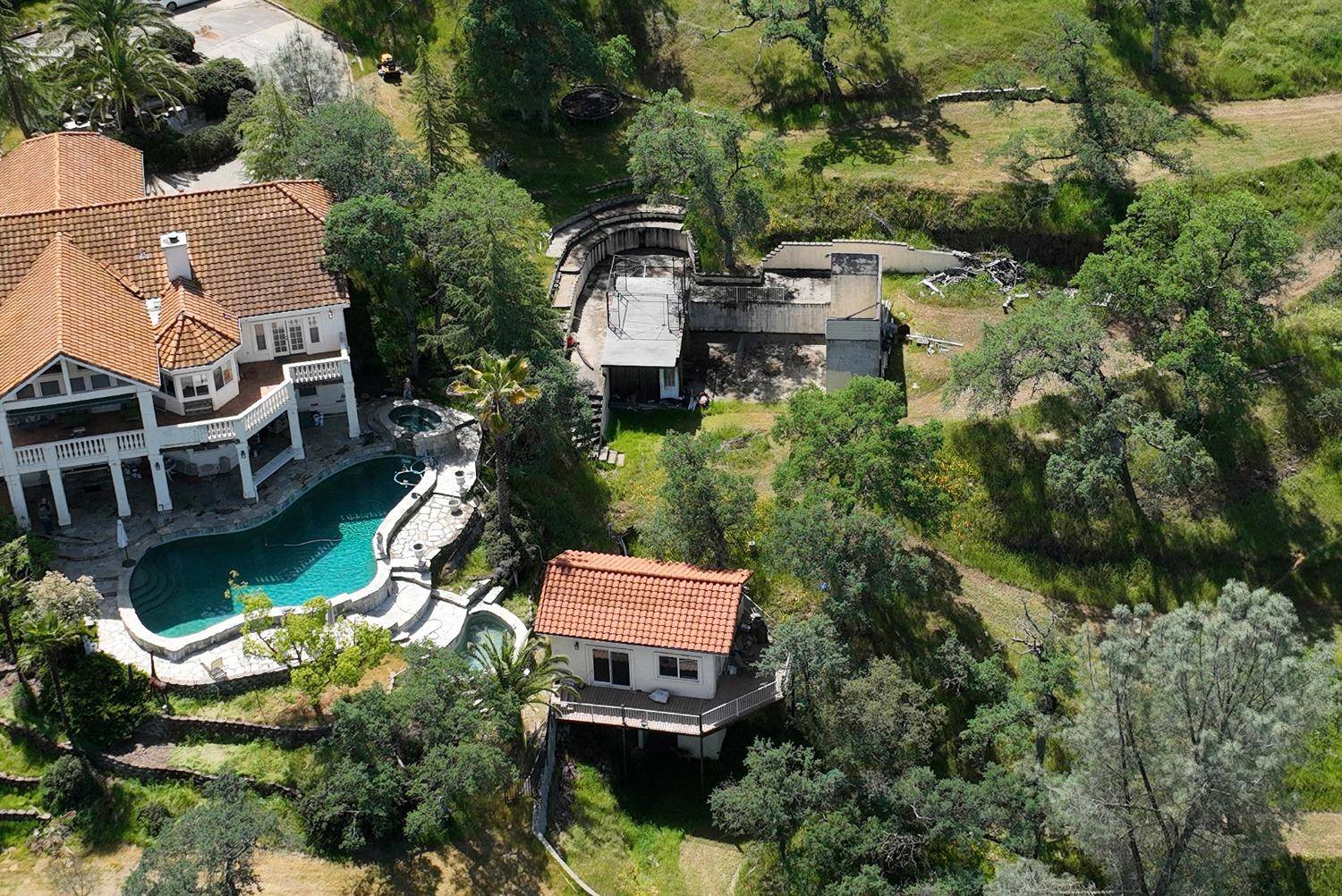 Jamestown, CA 95327,14772 Holman Mountain RD