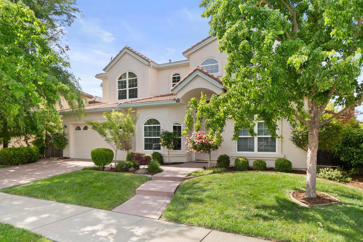 Davis, CA 95618,2513 Rockwell DR