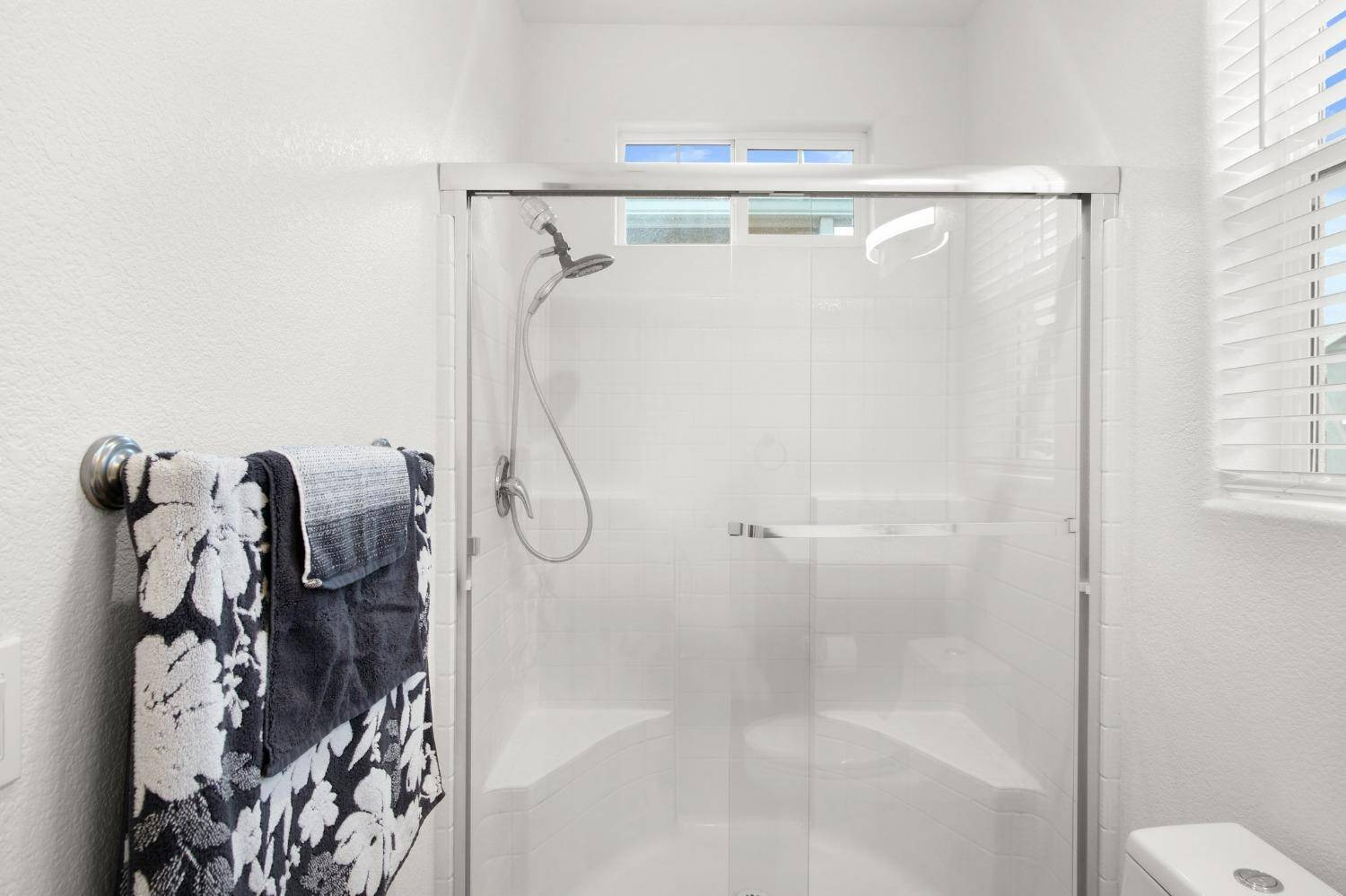 Newman, CA 95360,143 Novella DR