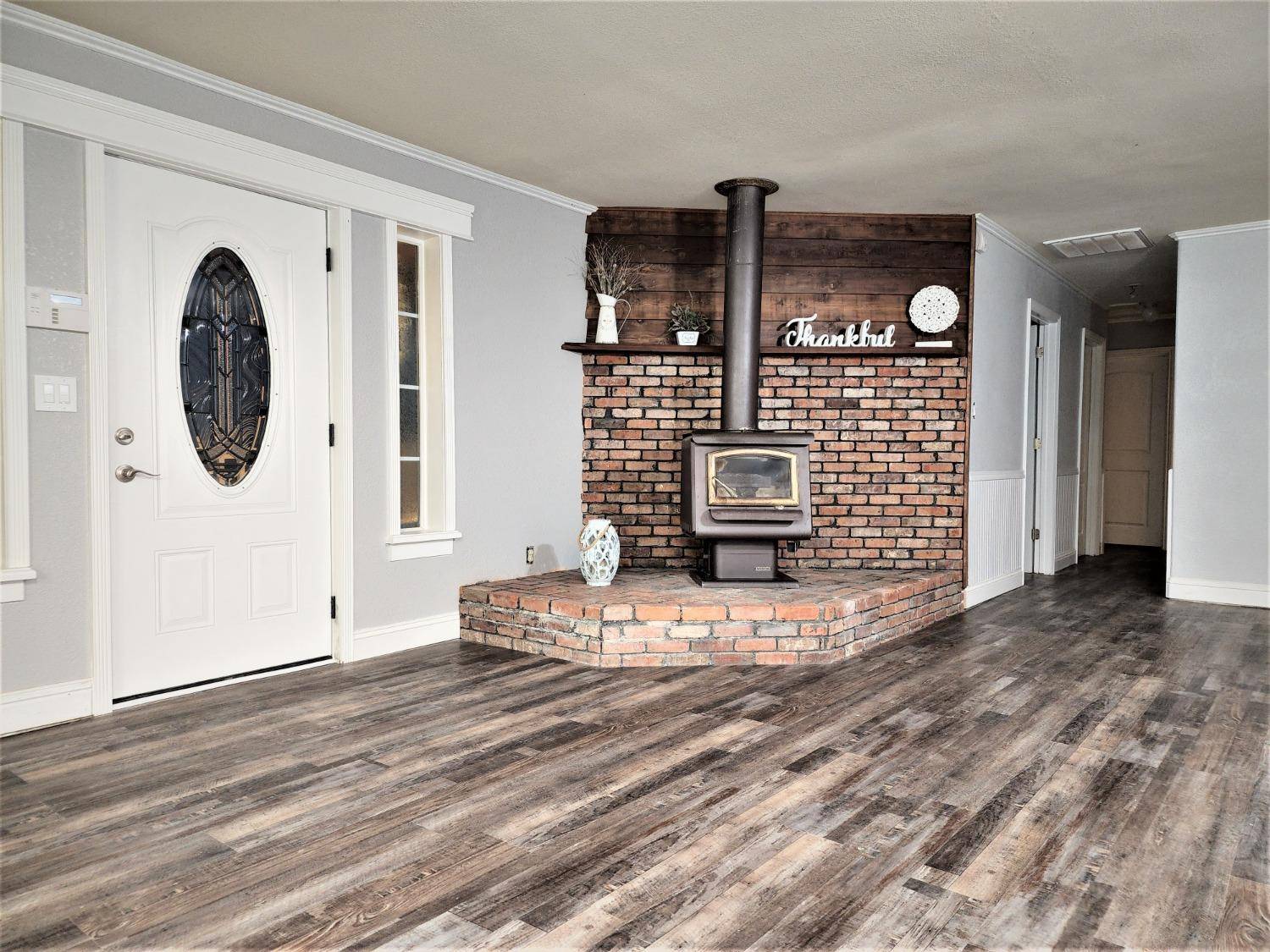 La Grange, CA 95329,4132 La Grange RD