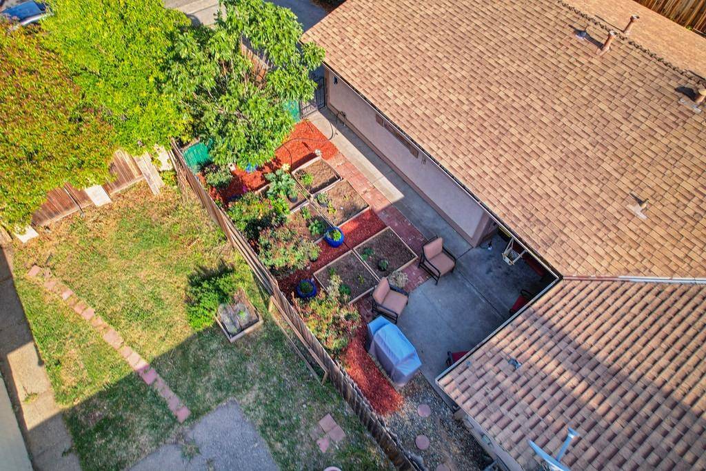 Davis, CA 95618,1805 Monarch LN