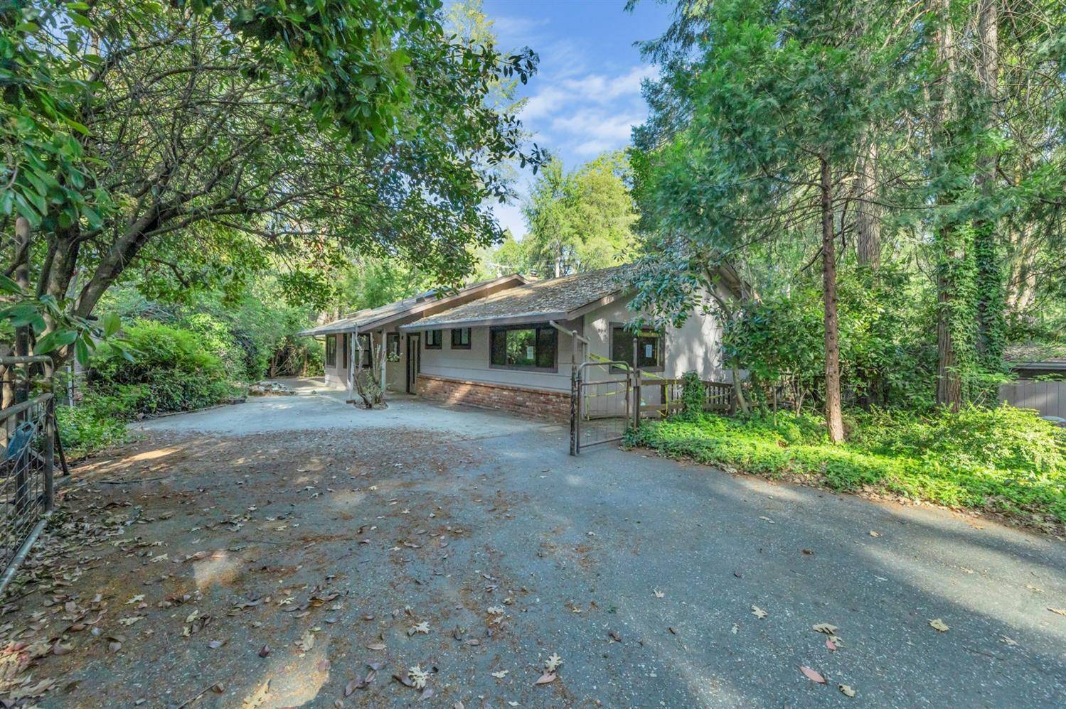 Grass Valley, CA 95945,14299 Highland DR