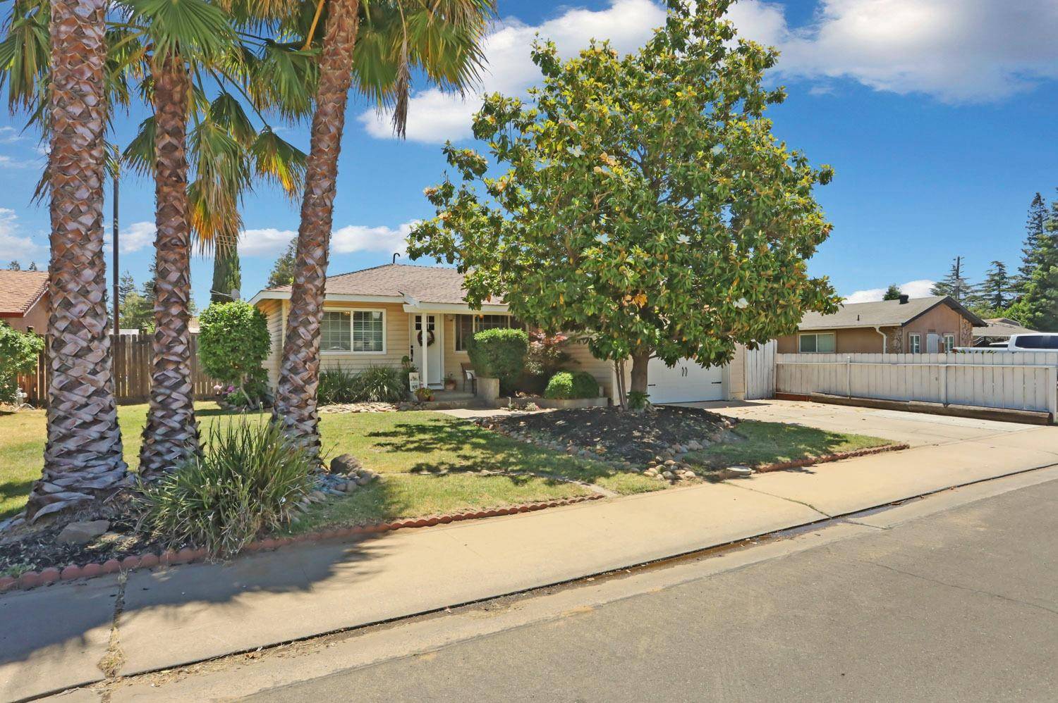 Woodbridge, CA 95258,19020 Triolo ST