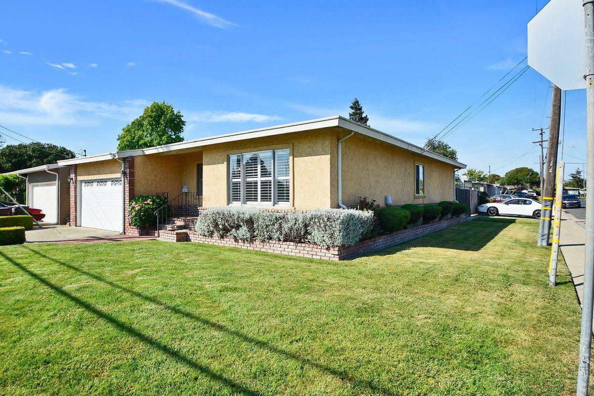 Hayward, CA 94541,91 Hacienda AVE