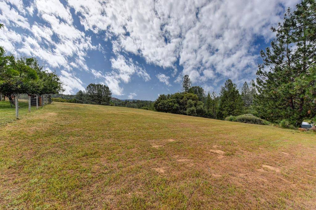 Somerset, CA 95684,2262 Grizzly Flat CT