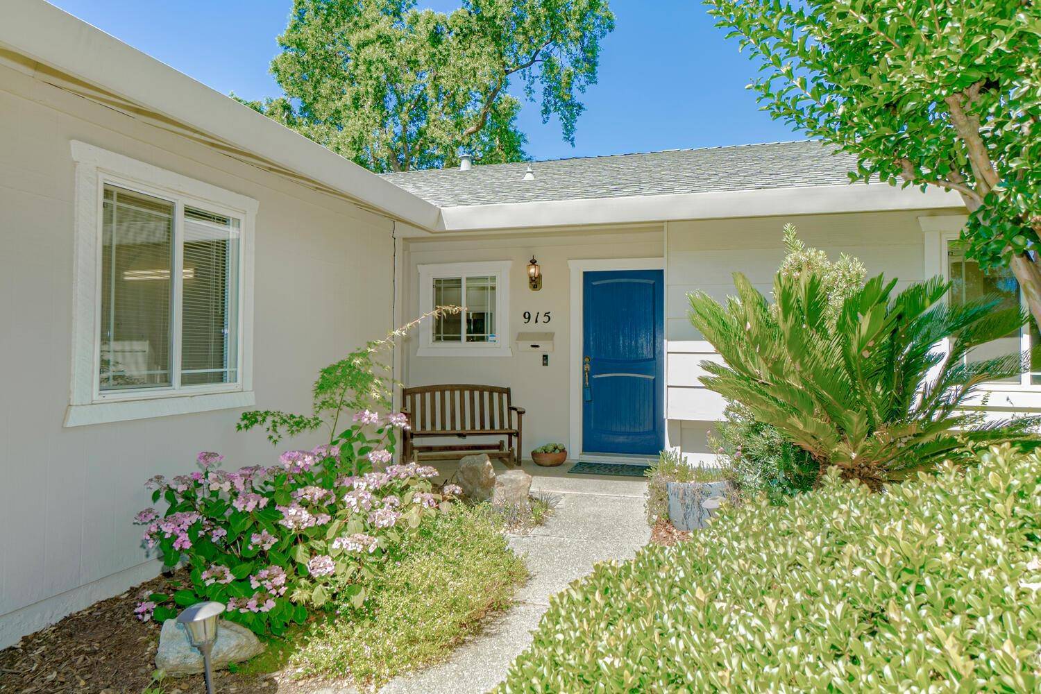 Davis, CA 95618,915 Sierra Madre WAY