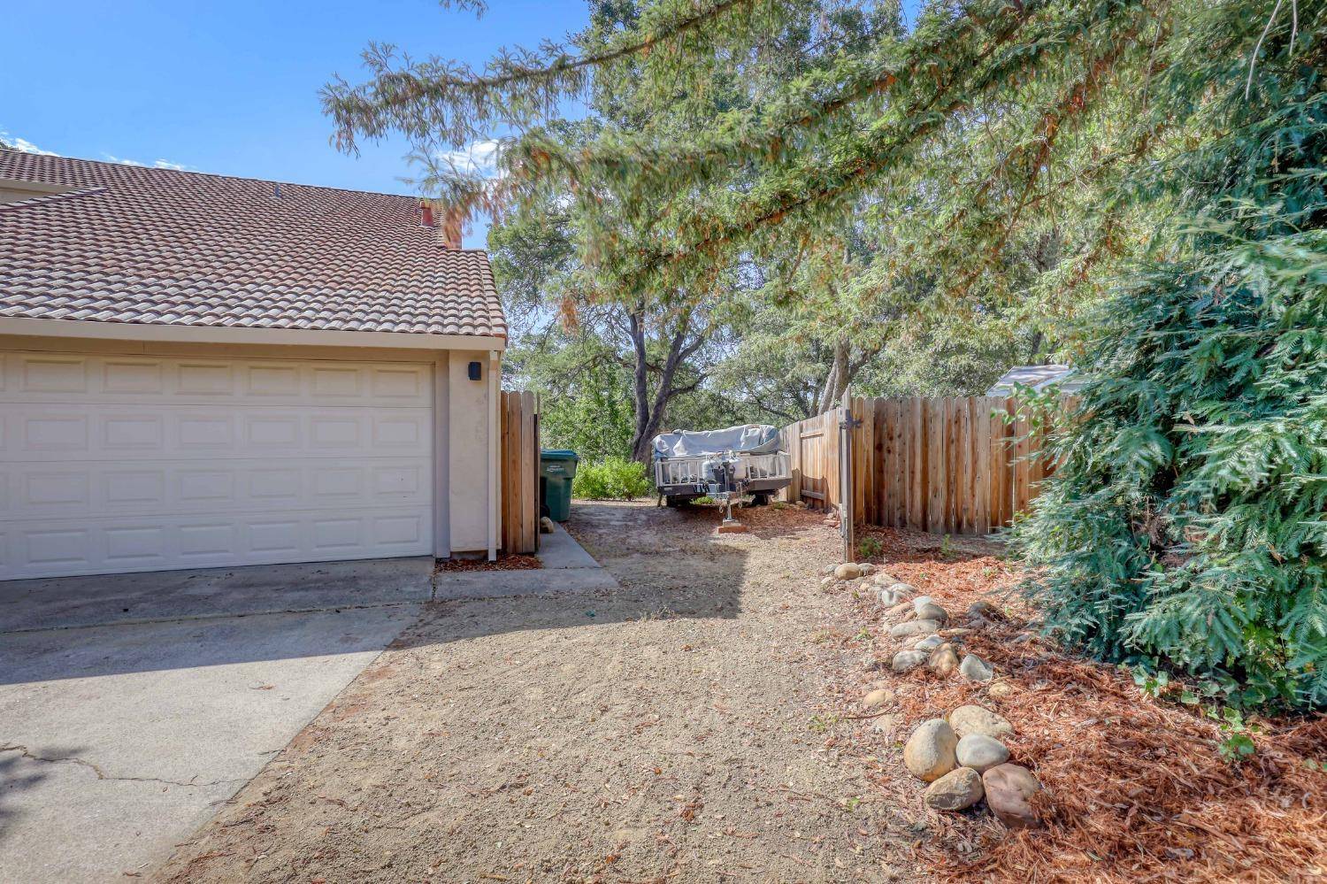 Orangevale, CA 95662,5330 Apple Tree CT