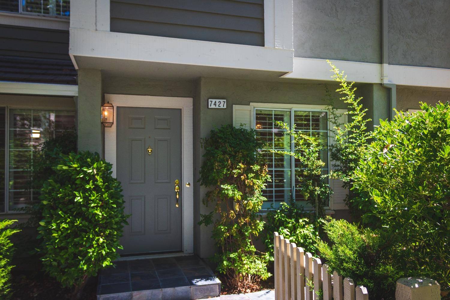 Dublin, CA 94568,7427 Oxford CIR #80