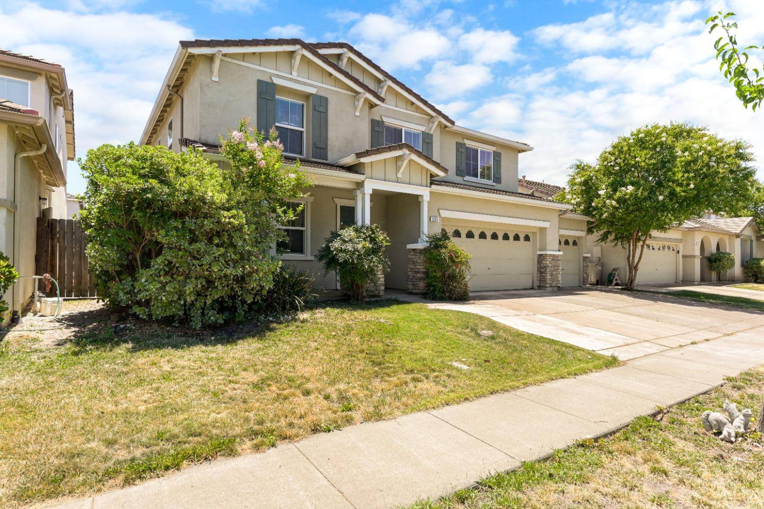 West Sacramento, CA 95691,2463 Meadowlark CIR