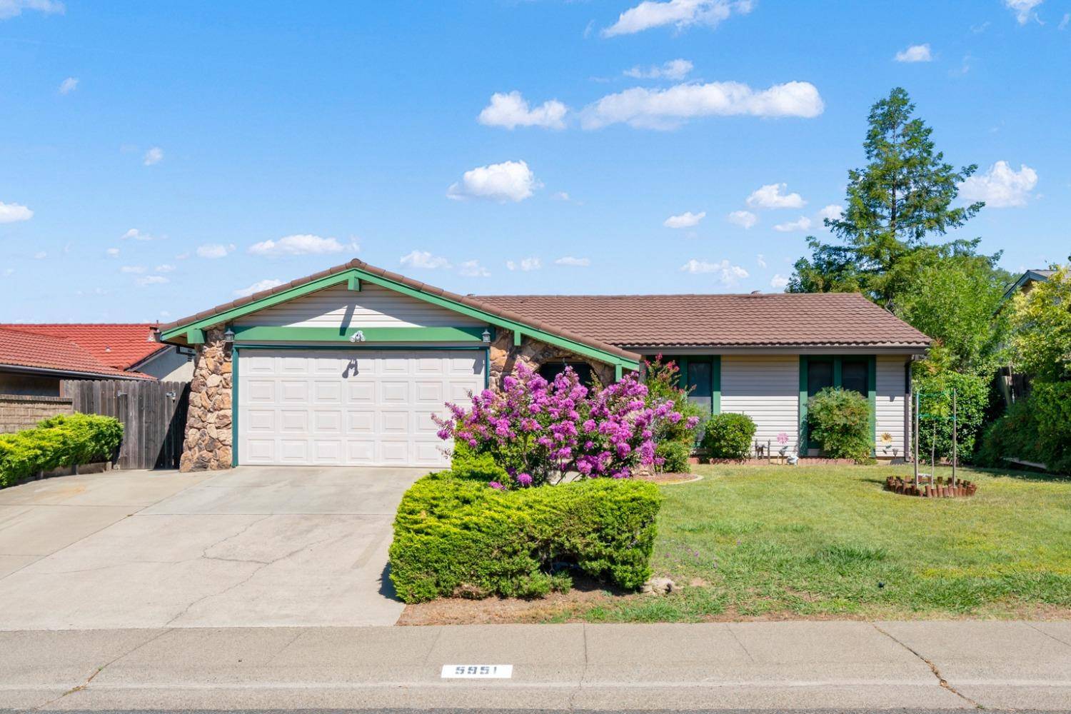 Sacramento, CA 95842,5951 Kies WAY