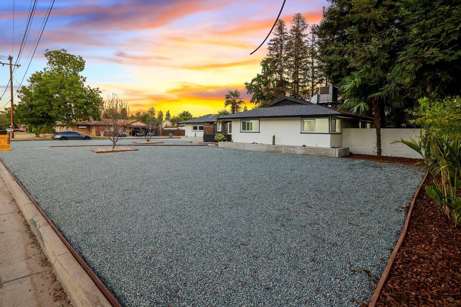 Fresno, CA 93726,4340 E Alamos AVE