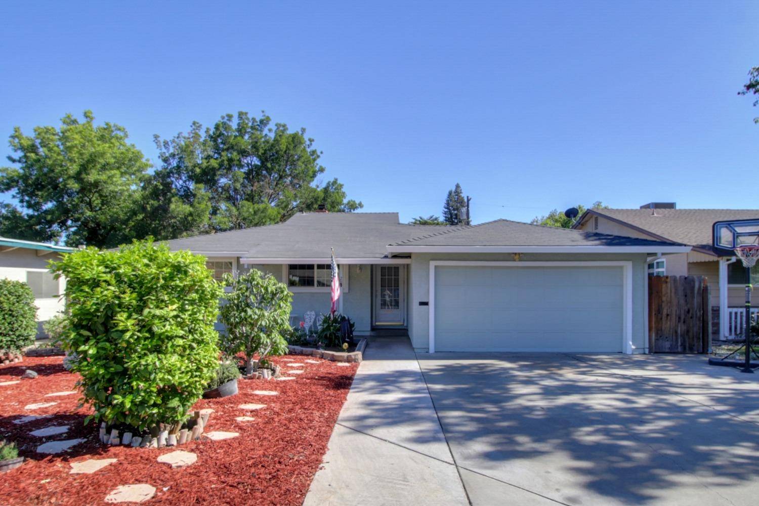 Woodland, CA 95695,22 Clanton AVE