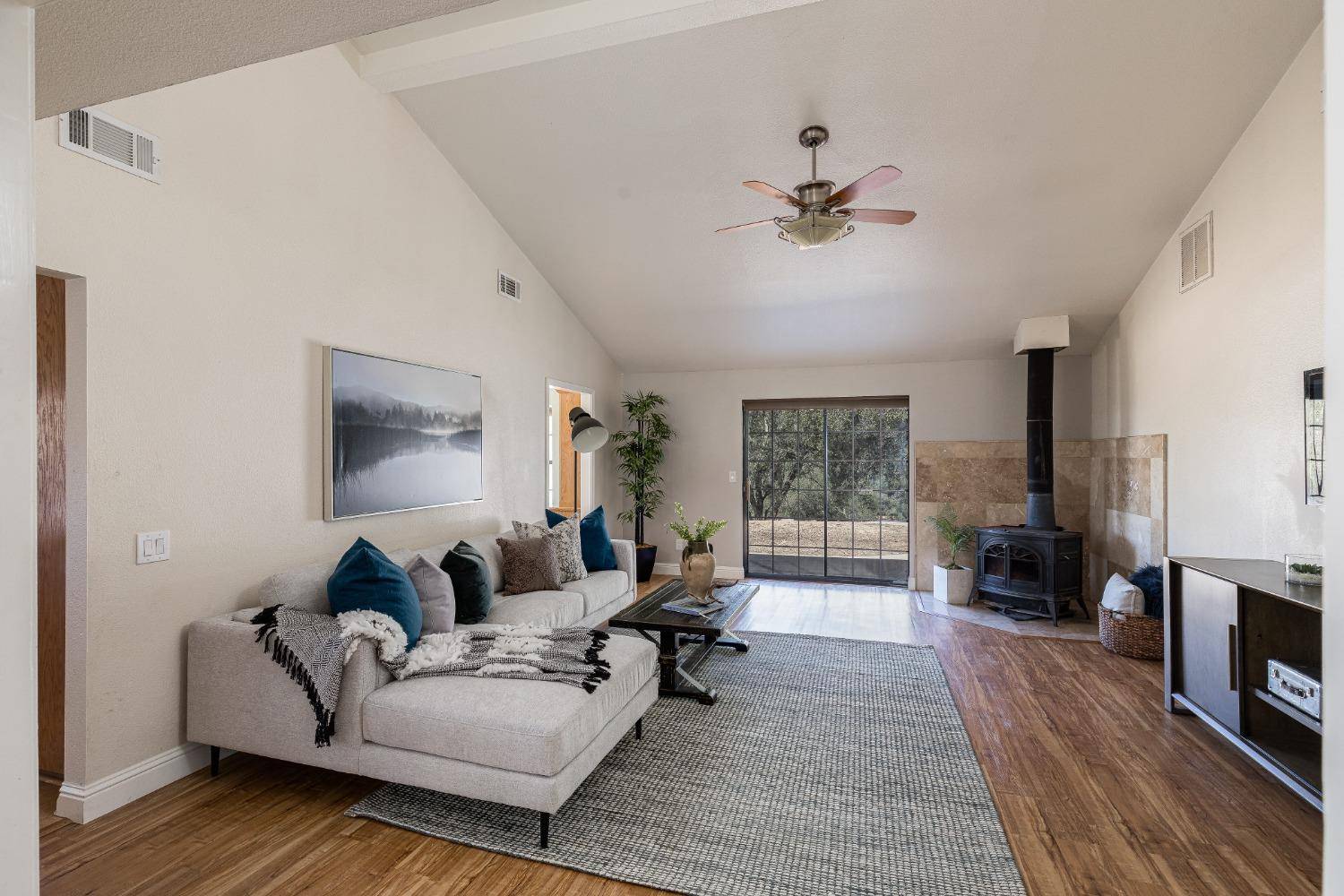 Shingle Springs, CA 95682,1615 Needmore DR