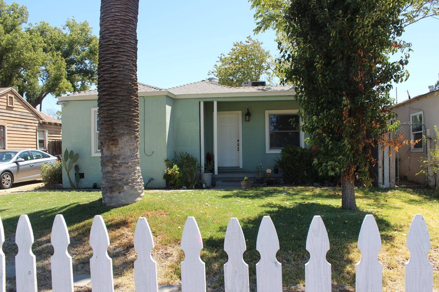 Sacramento, CA 95815,2756 Del Paso BLVD
