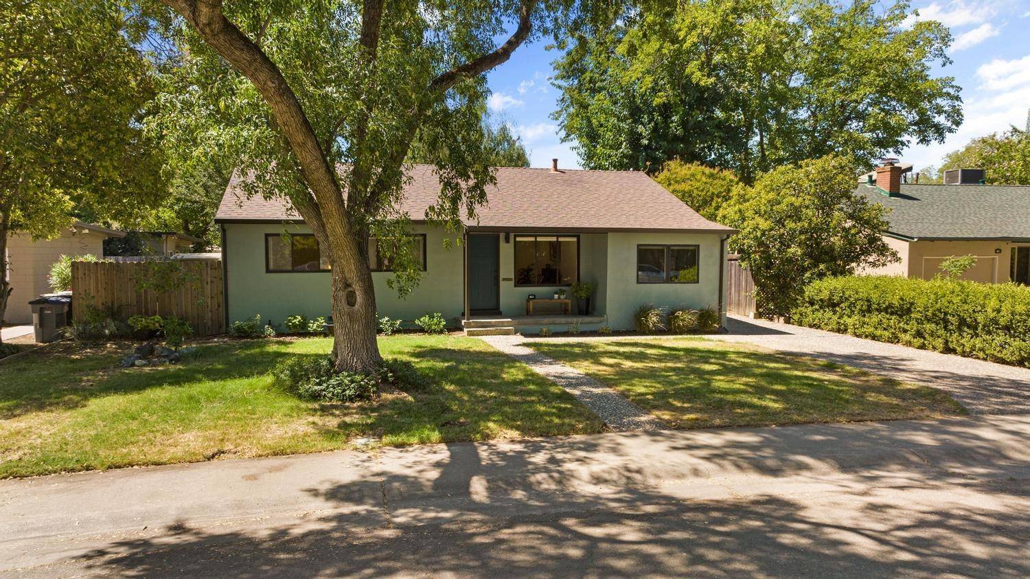 Davis, CA 95616,841 Eureka AVE