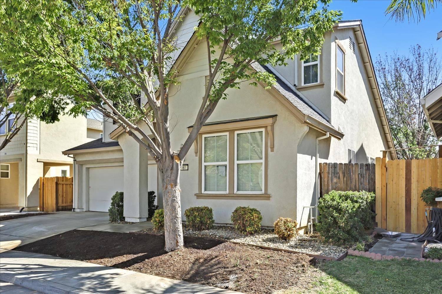 Yuba City, CA 95993,161 College Hill WAY
