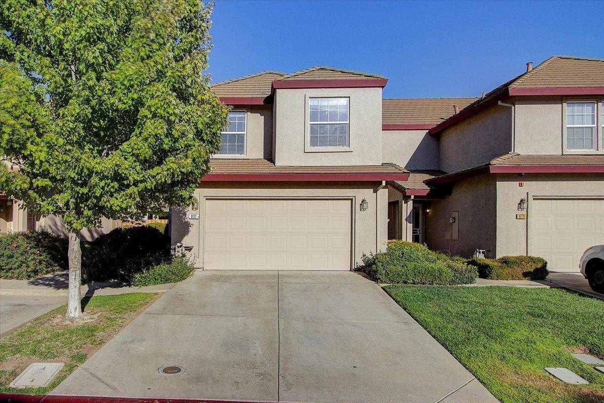 Galt, CA 95632,831 Lupine CT