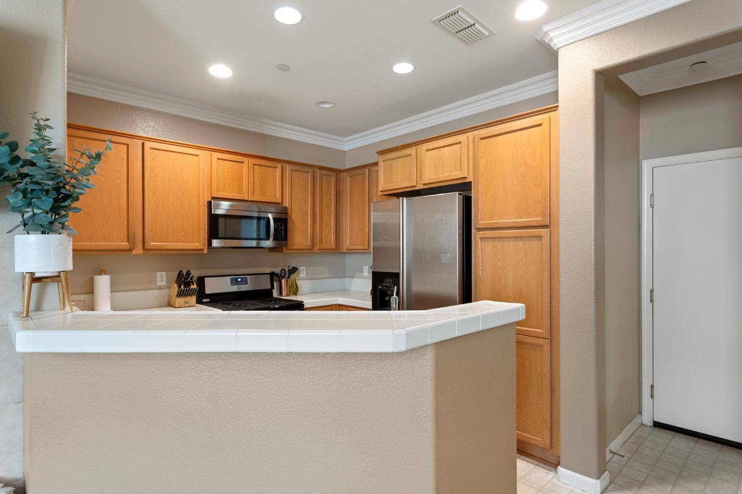 Roseville, CA 95678,203 Dante CIR