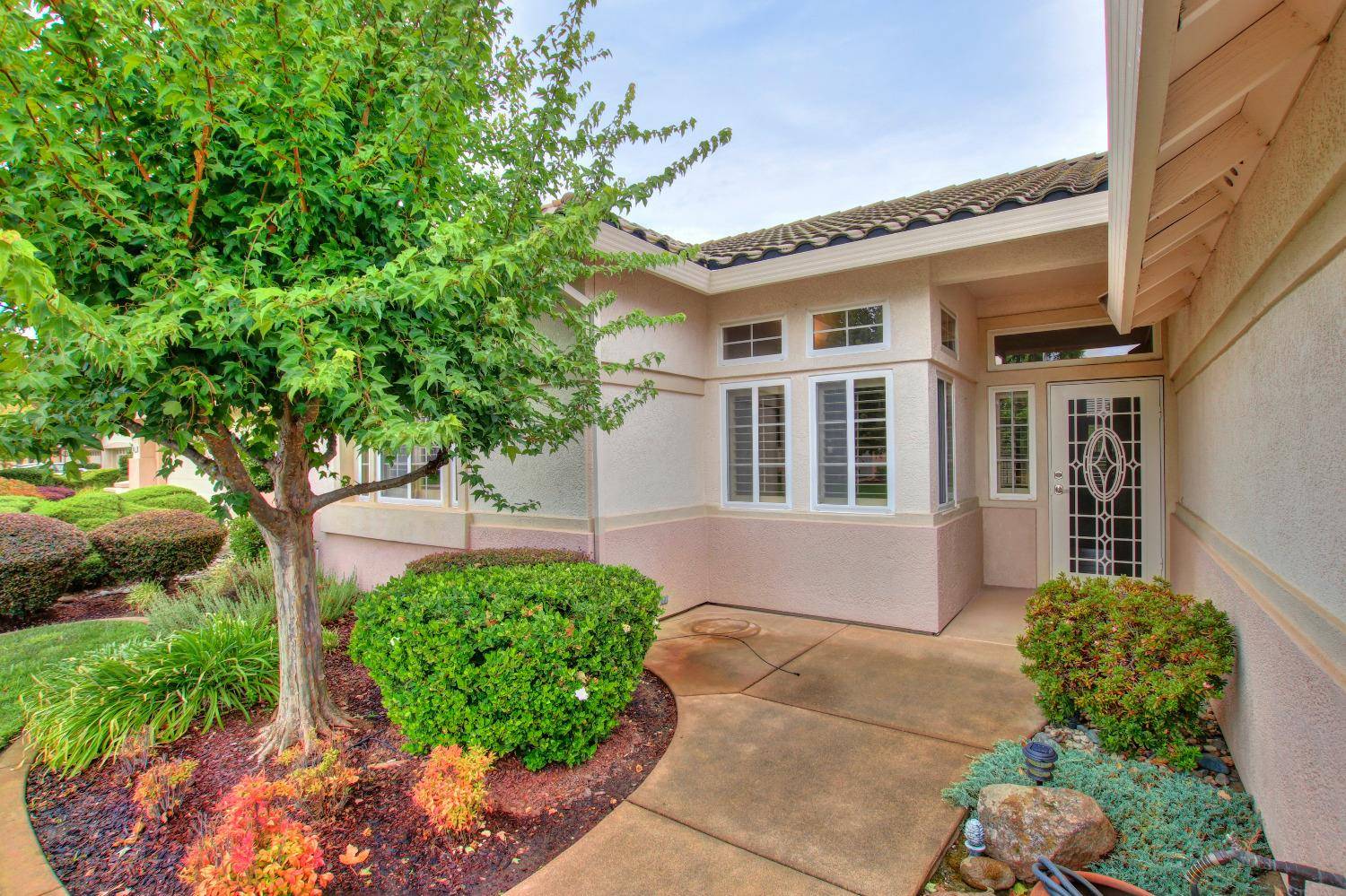 Roseville, CA 95747,5108 Redbud Grove LN