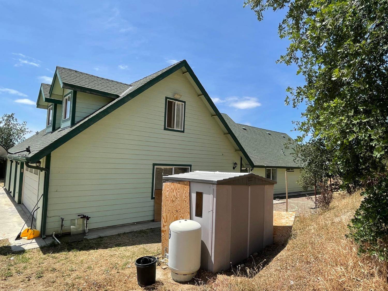 Squaw Valley, CA 93675,41324 Partridge LN