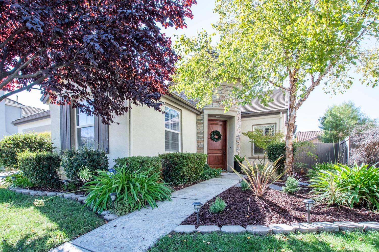 Sacramento, CA 95835,401 Hebron CIR