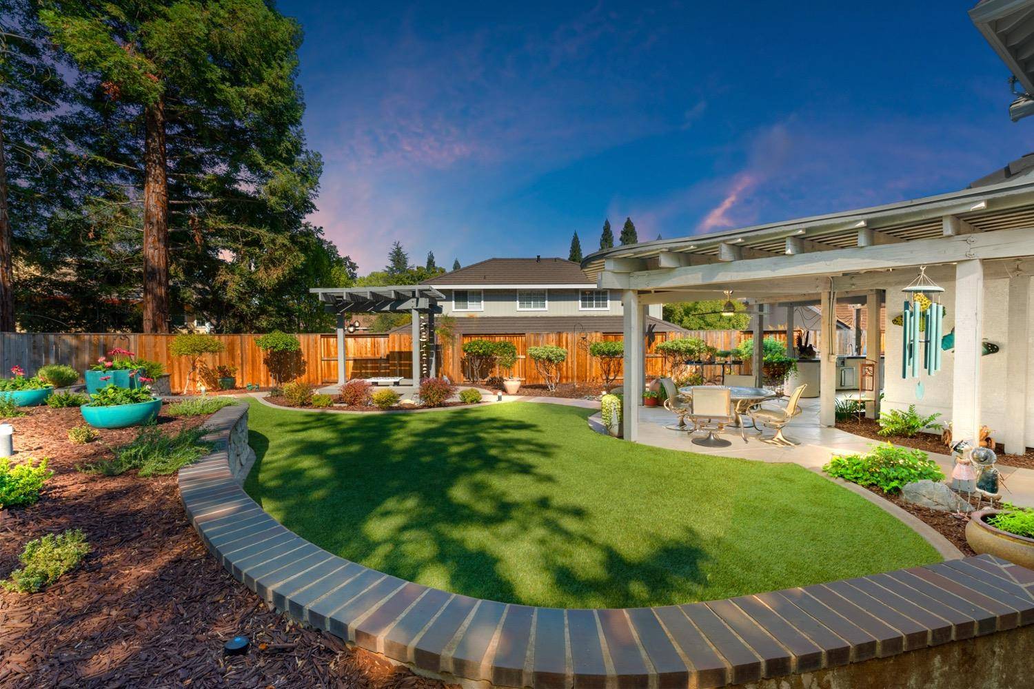 Roseville, CA 95661,704 Cottonglen CT