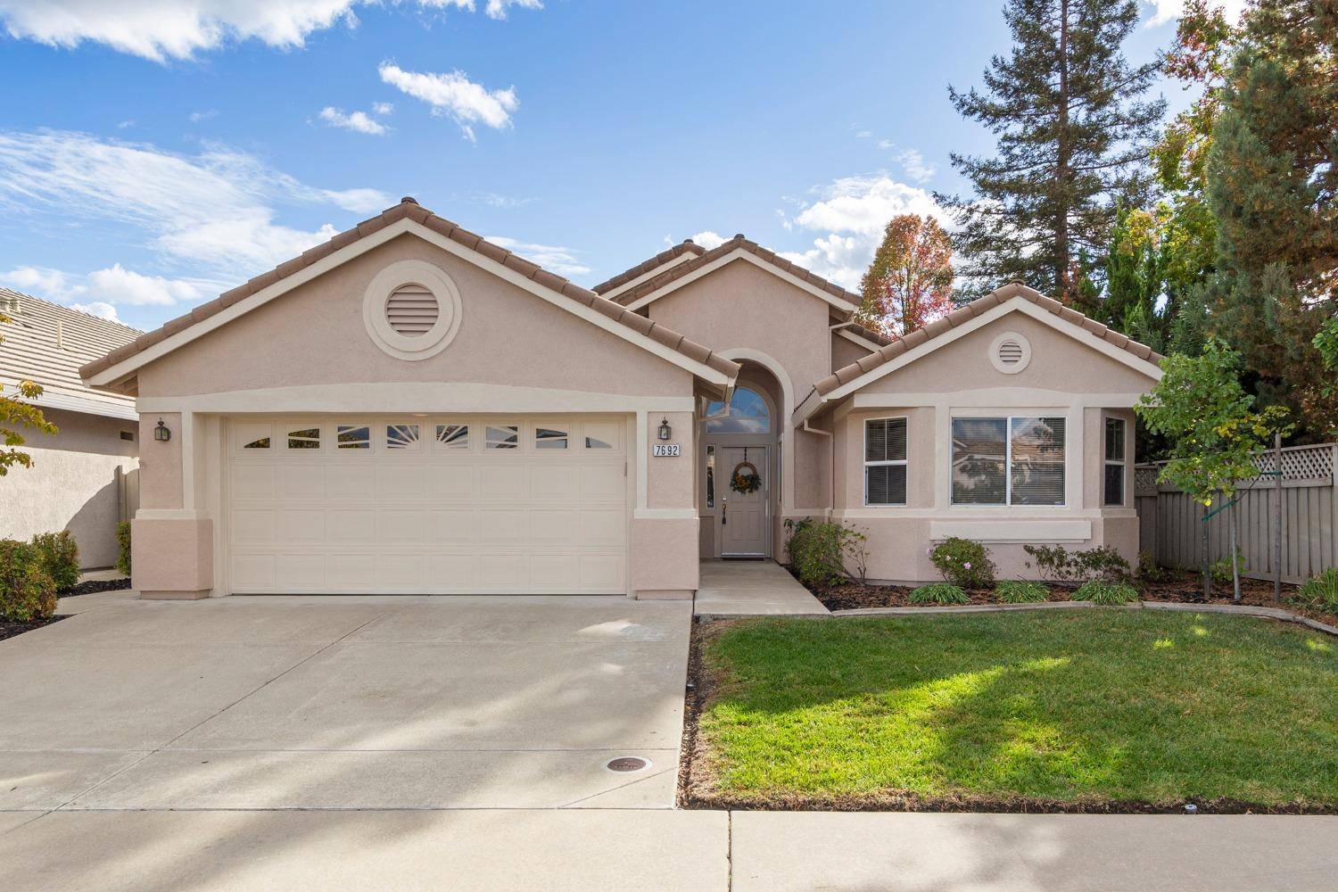 Roseville, CA 95747,7692 Timberrose WAY