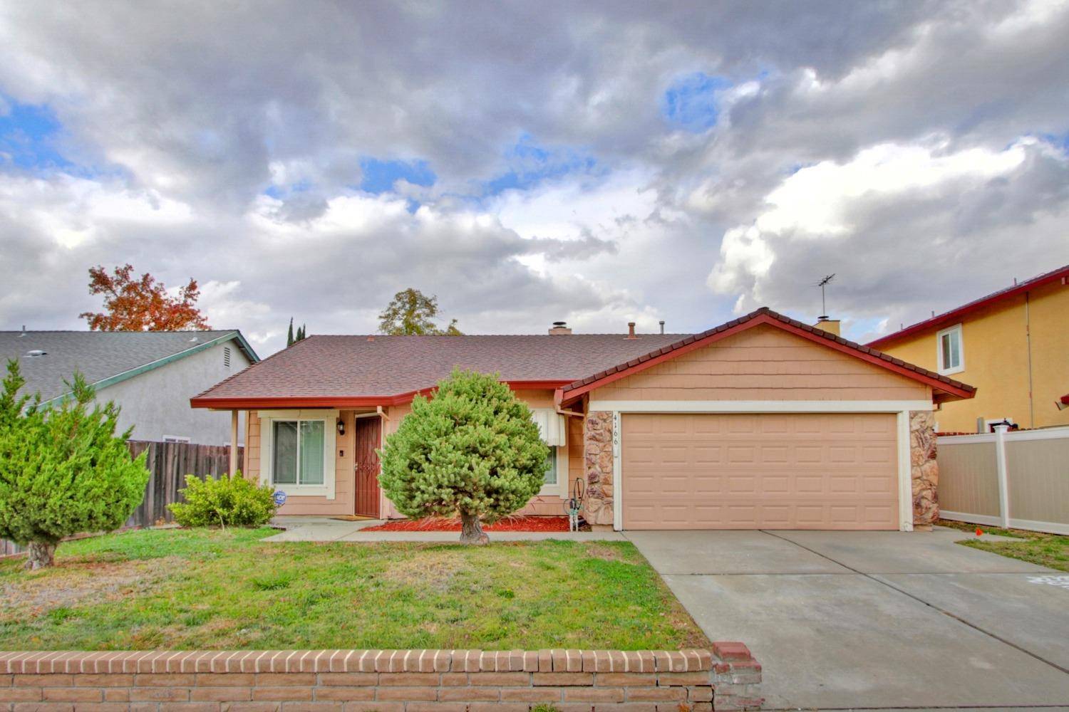 Antelope, CA 95843,4166 N Country DR