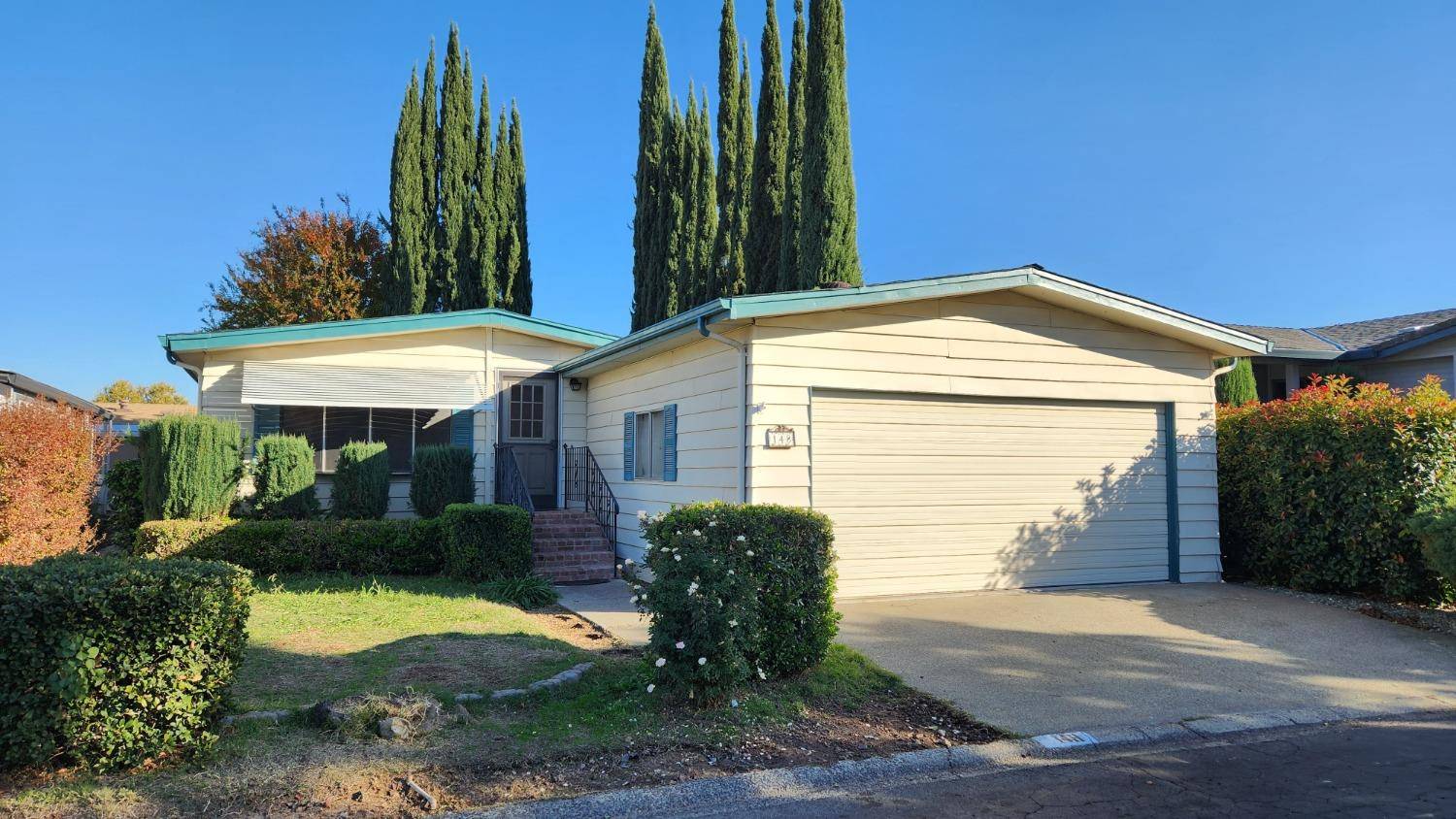 Roseville, CA 95678,148 Brunswick WAY