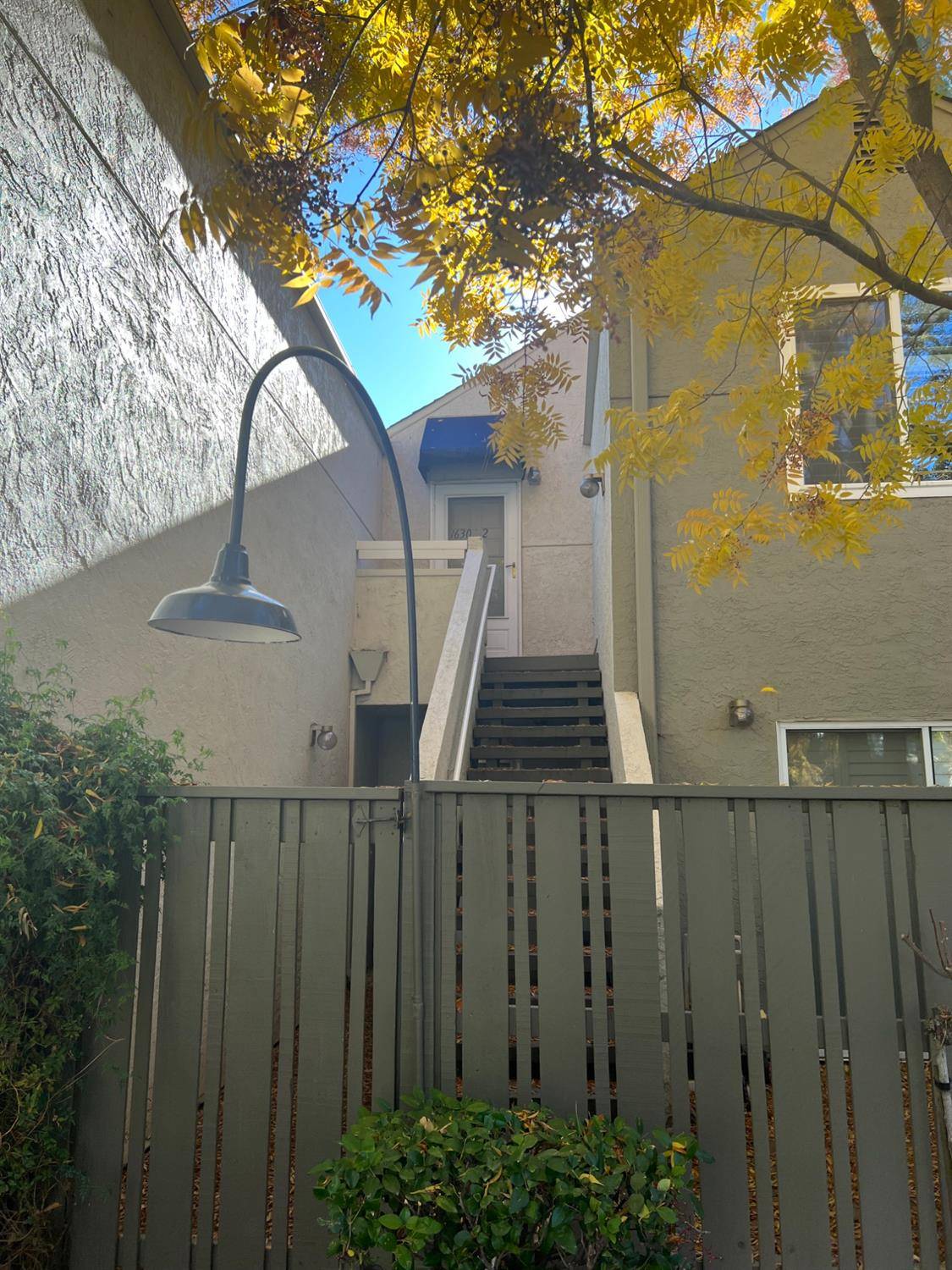 Sacramento, CA 95814,1630 11TH ST #2