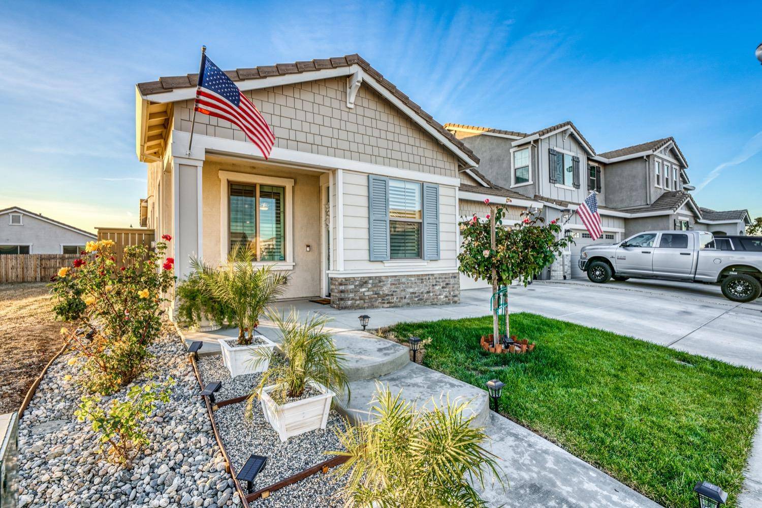 Roseville, CA 95747,909 Marine Blue CT