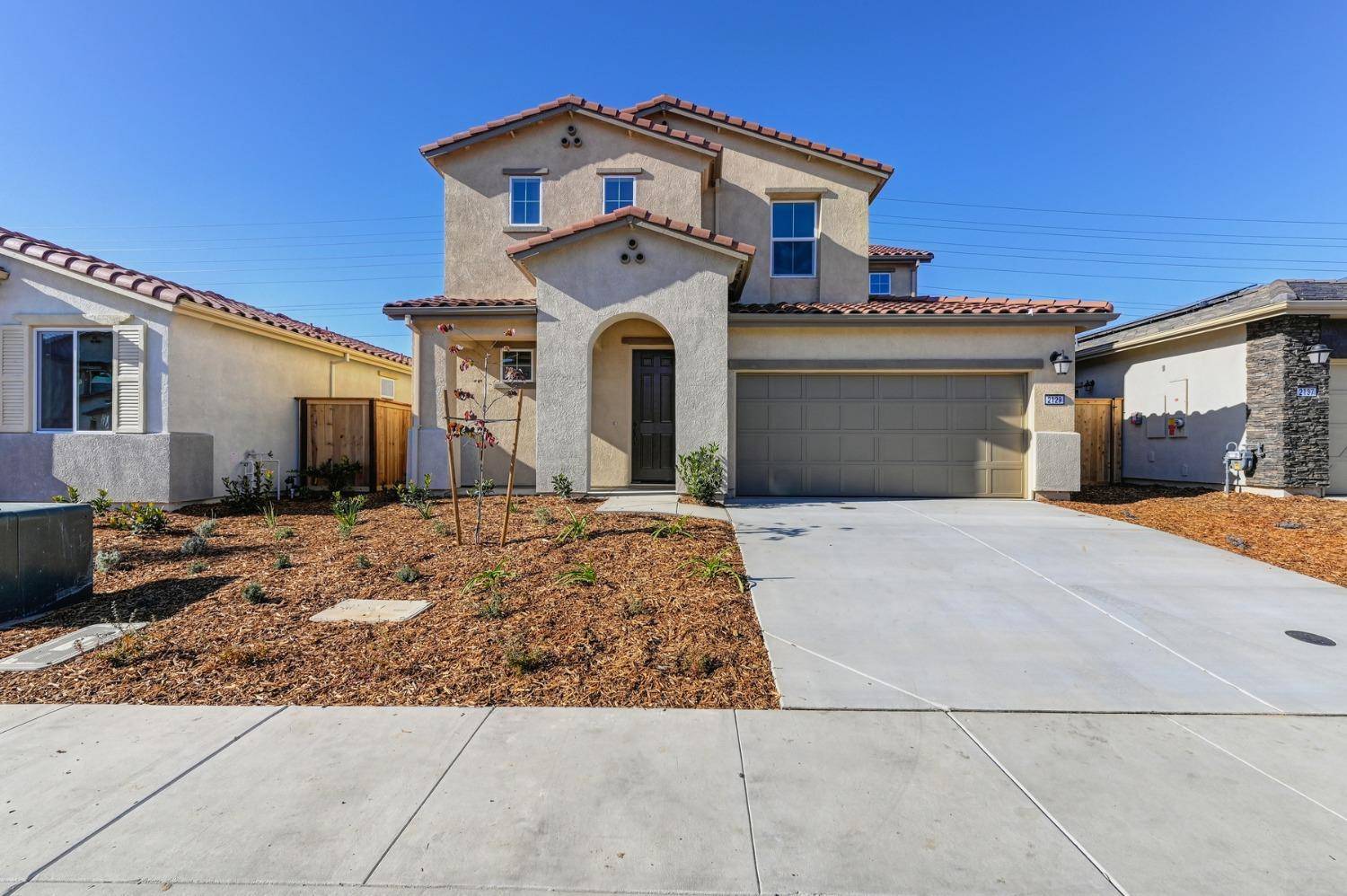 Roseville, CA 95747,2129 Borealis CIR