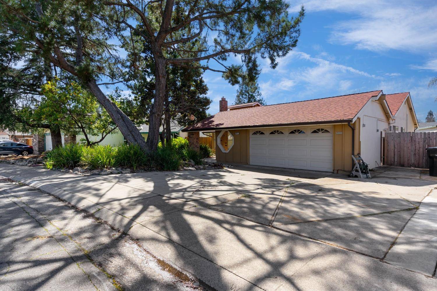 Fair Oaks, CA 95628,4717 Selkirk Way