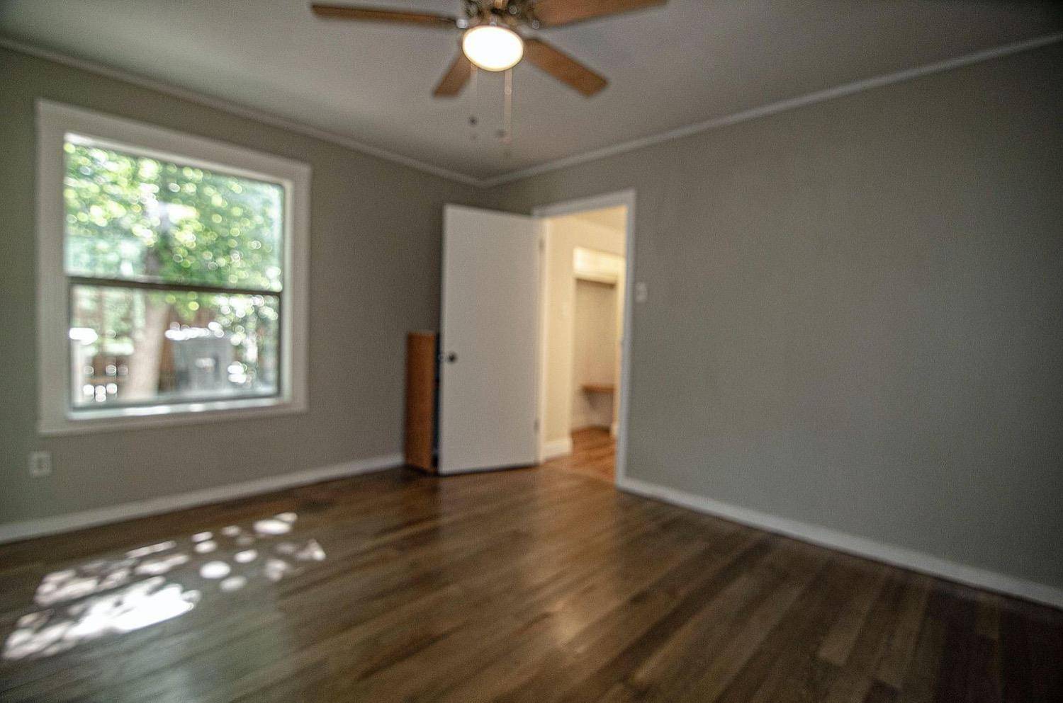 Sacramento, CA 95833,409 Cleveland AVE
