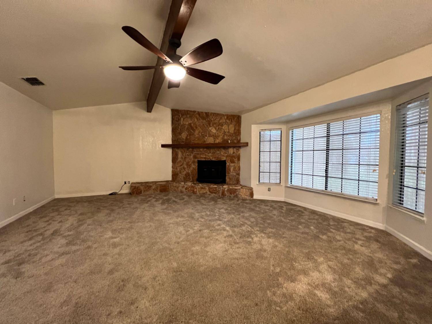 Fresno, CA 93711,8364 N Calaveras St