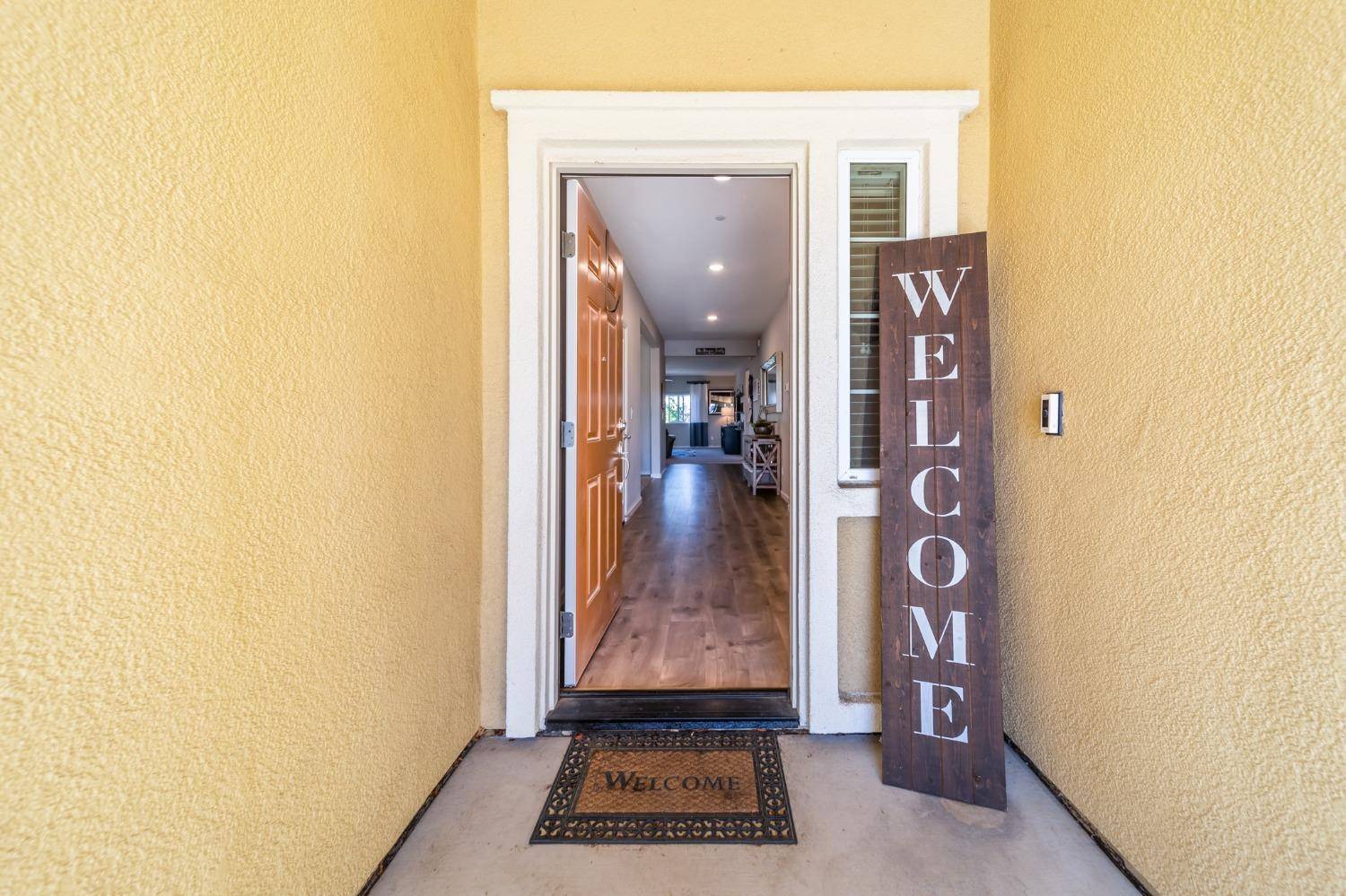 Roseville, CA 95747,3193 Radiant WAY