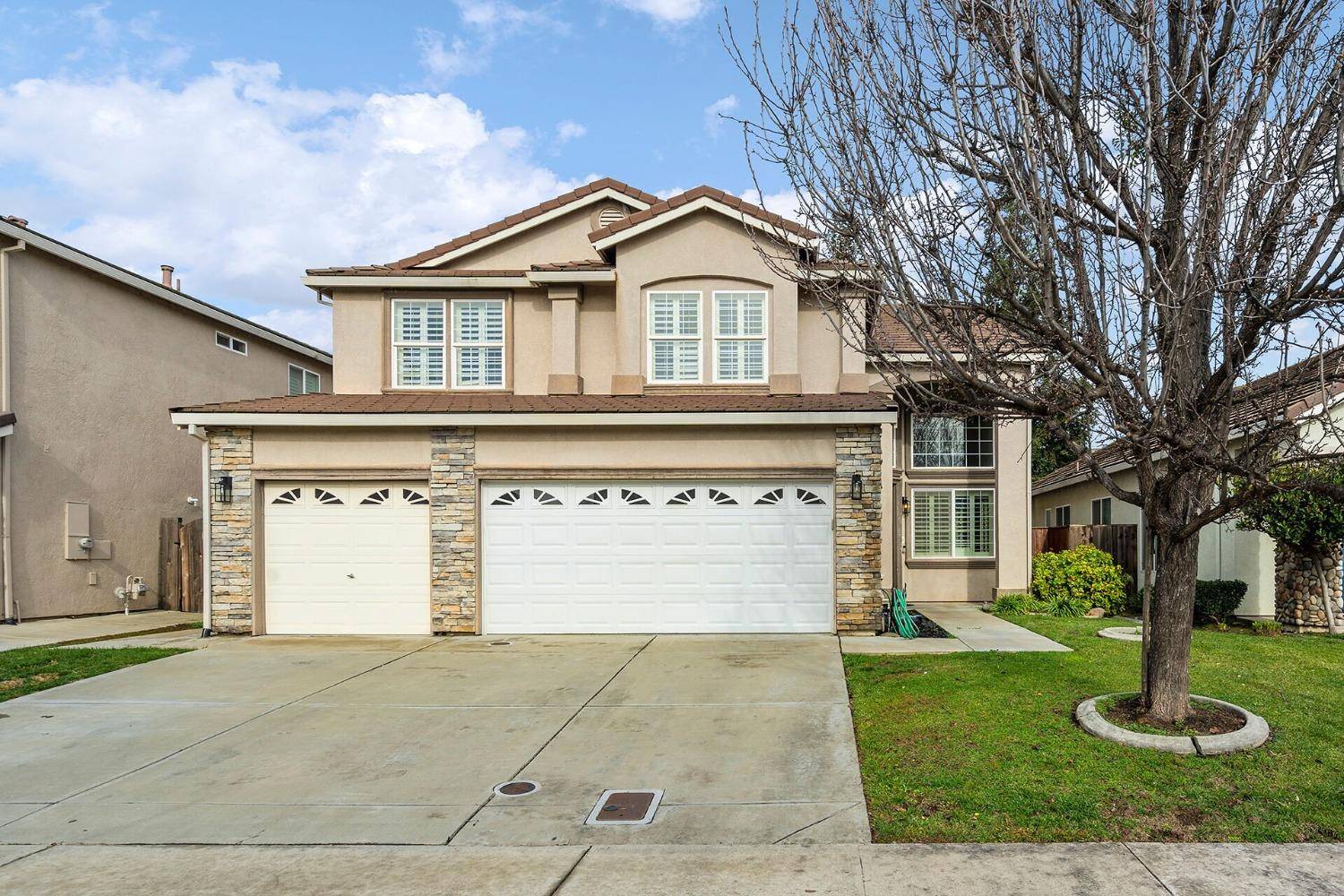 Stockton, CA 95219,6674 Crestview CIR