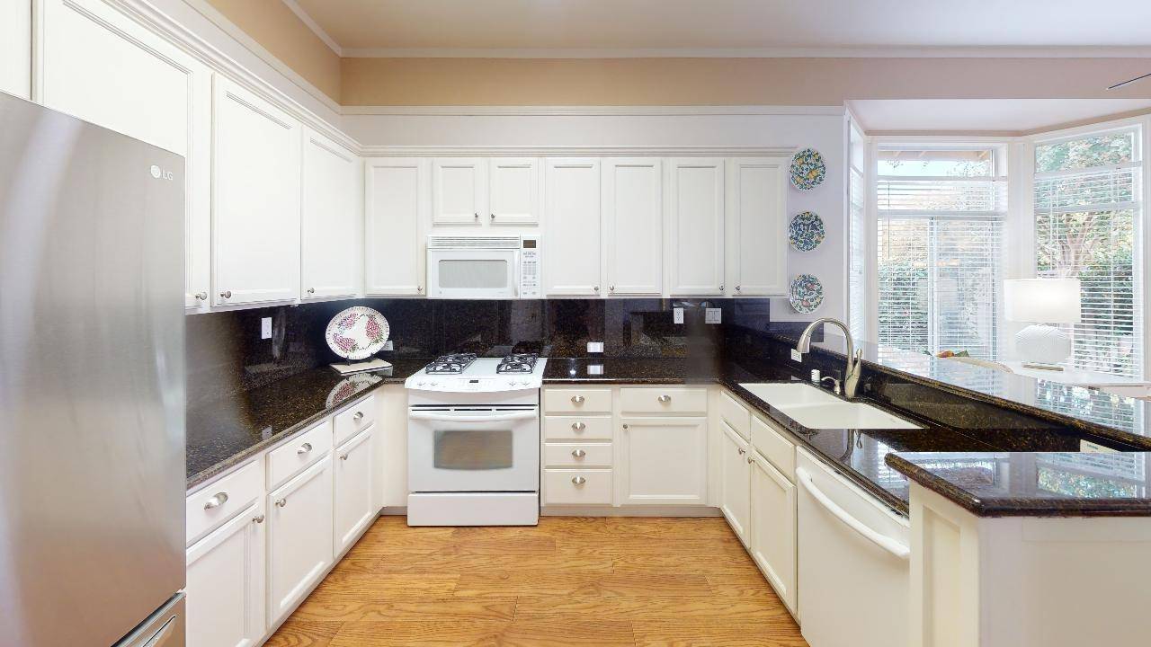 Roseville, CA 95747,4040 Enchanted CIR